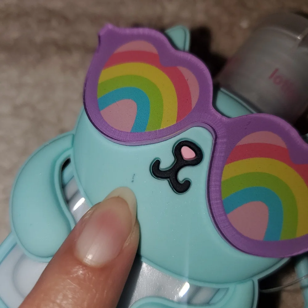 5 for $25 | NWOT Claire's Kitty with Sunglasses Holder and Scented Hand Lotion